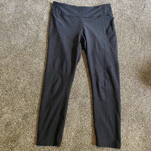 Outdoor Voices Black Warm Up Leggings Size Medium
